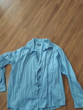 Van Heusen Light Blue Men’s Dress Shirt